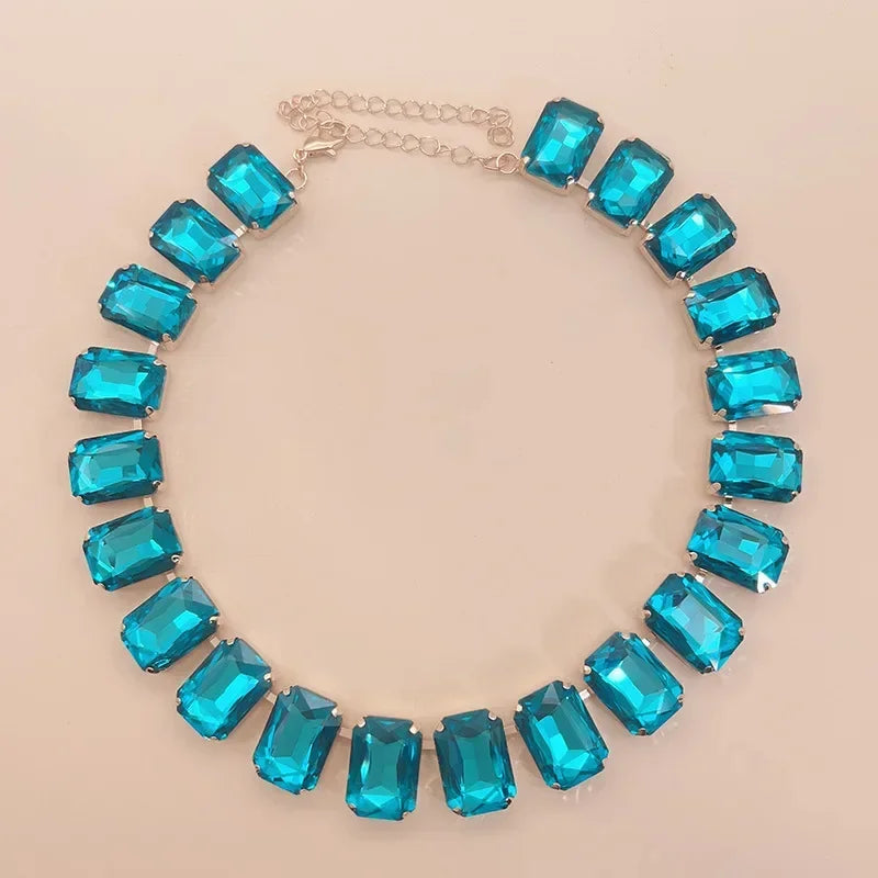 2025 New Luxury Classic Shiny Pink Blue Crystal Necklace Ladies Adjustable Square Large Glass Clavicle Chain Fashion Jewelry INS