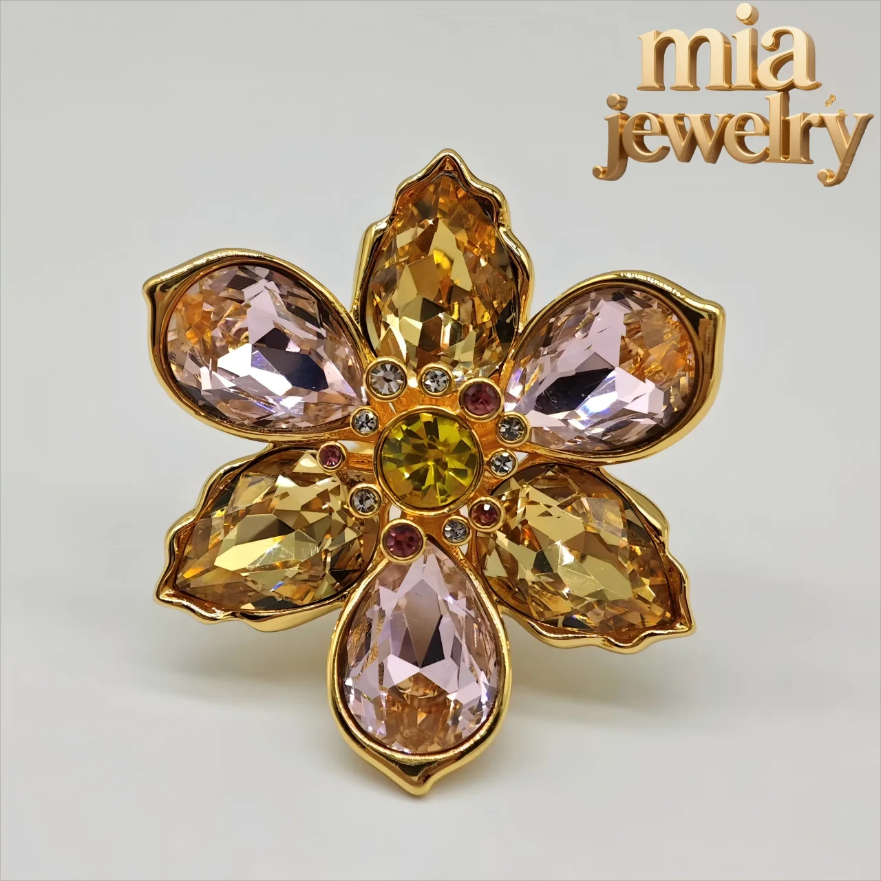 New 2025 large flower crystal ring, high-end luxury jewelry set, charming decorative gift for women