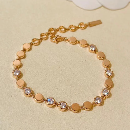 A bracelet resembling a combination of stars, made of S925 sterling silver material, gorgeous and romantic, with a story