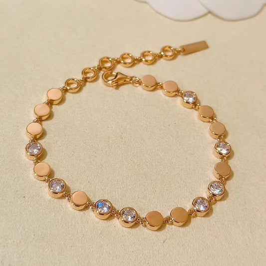 A bracelet resembling a combination of stars, made of S925 sterling silver material, gorgeous and romantic, with a story